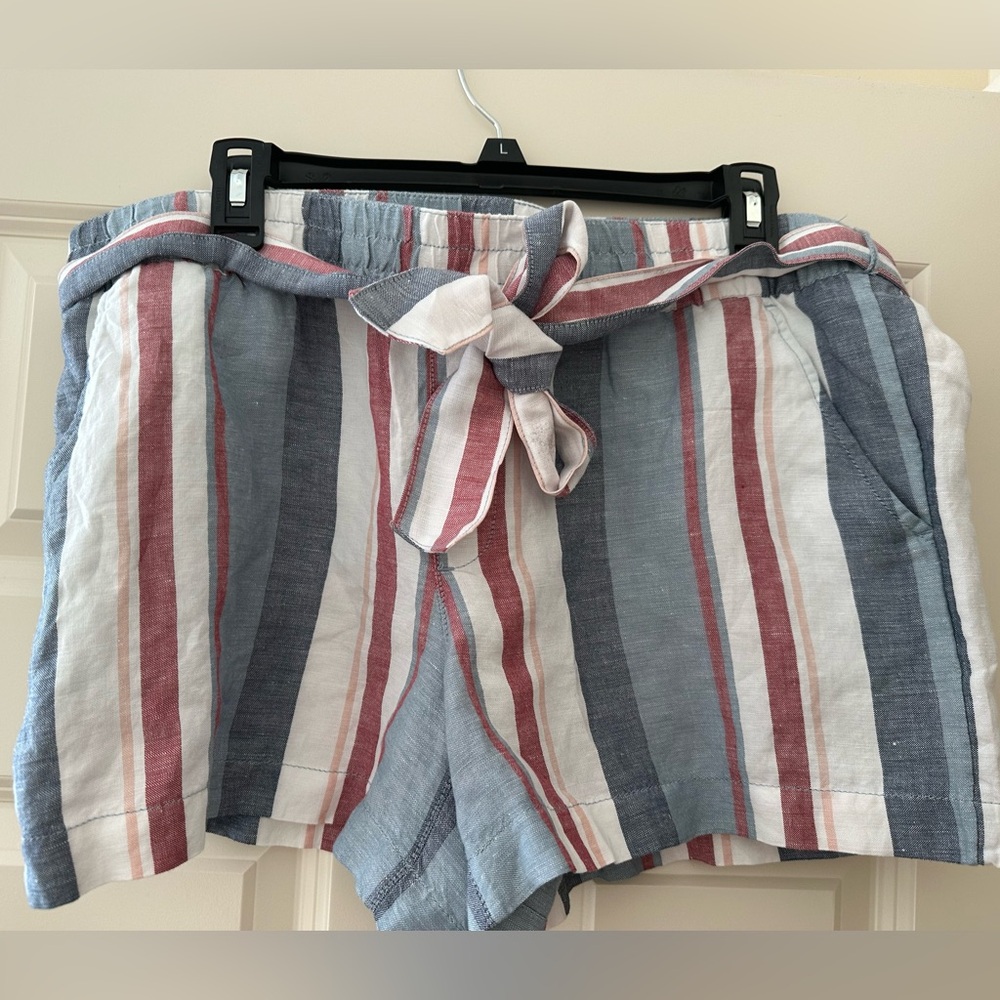 EUC Loft striped tie-waist shorts size L